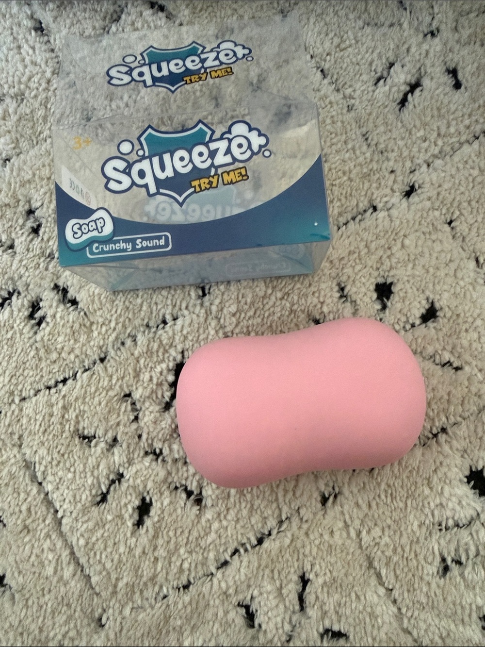 Squeeze Pink Kids Bath Sponge with Crunch Sound